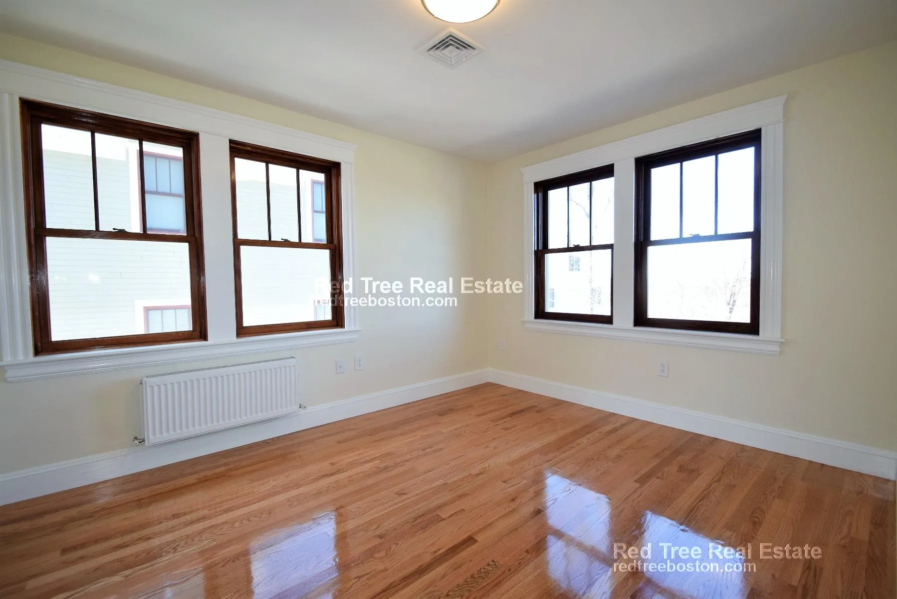 5 bed, 3.5 bath apartment for rent at 44 Gerrish St Unit 1, Brighton — photo 15 of 28