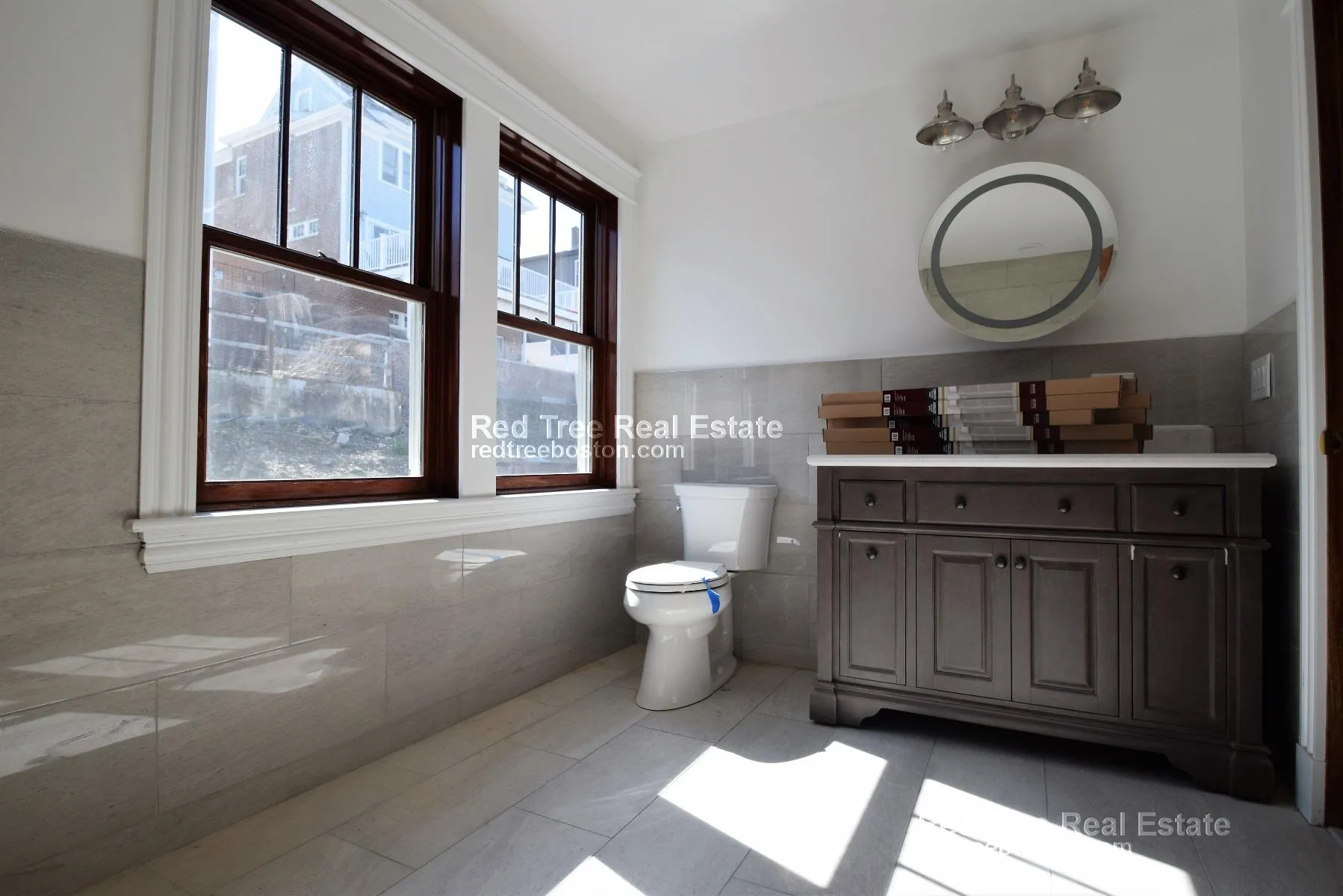 5 bed, 3.5 bath apartment for rent at 44 Gerrish St Unit 1, Brighton — photo 17 of 28