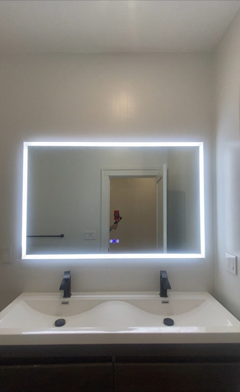 3 bed, 2 bath apartment for rent at 44 Glendale Unit 1, Dorchester — photo 12 of 16