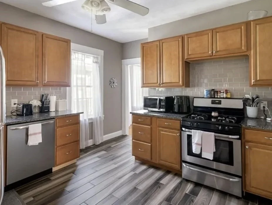 3 bed, 1 bath apartment for rent at 44 Green Leaf Unit 2, Tufts University — photo 11 of 16