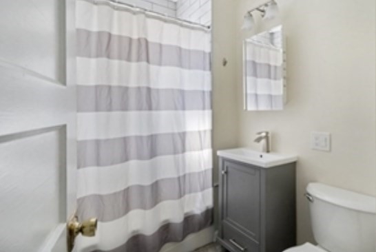 2 bed, 1 bath apartment for rent at 44 Greenleaf Ave Unit 1, Medford — photo 13 of 17
