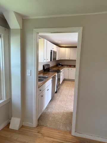 2 bed, 1 bath apartment for rent at 44 Grove St Unit 1, Ayer — photo 5 of 22