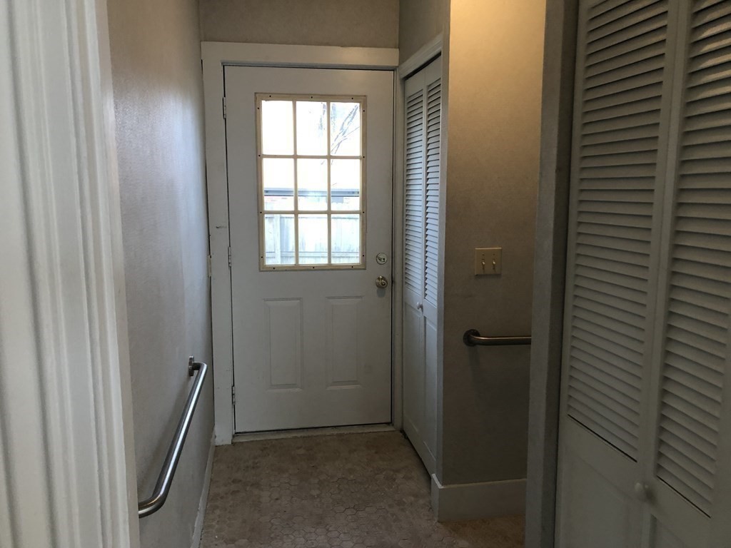 1 bed, 1 bath apartment for rent at 44 Hayden Rowe Unit 1, Hopkinton — photo 22 of 23