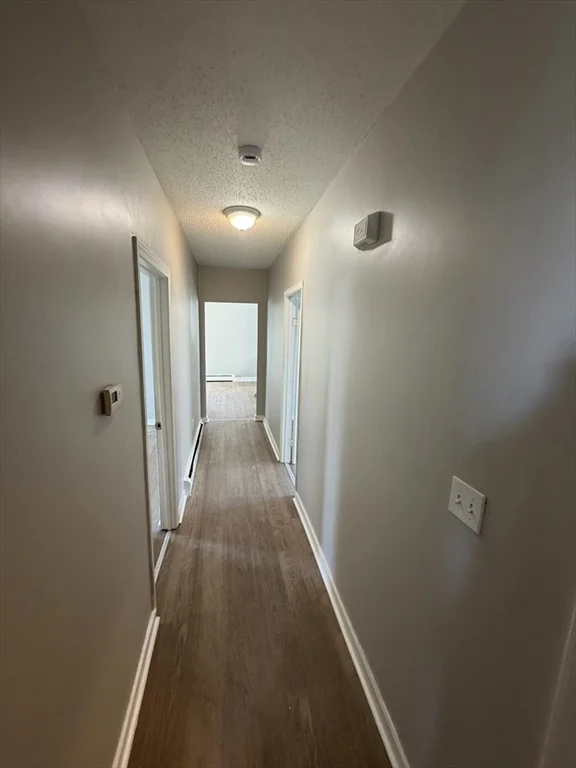 6 bed, 2 bath apartment for rent at 44 High Rock St Unit 2, Lynn — photo 2 of 12