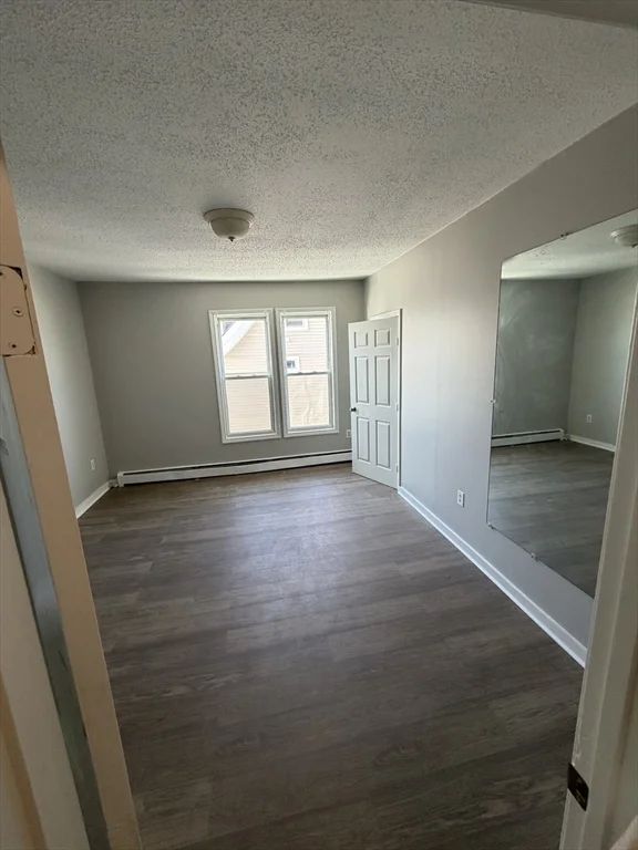 6 bed, 2 bath apartment for rent at 44 High Rock St Unit 2, Lynn — photo 4 of 12