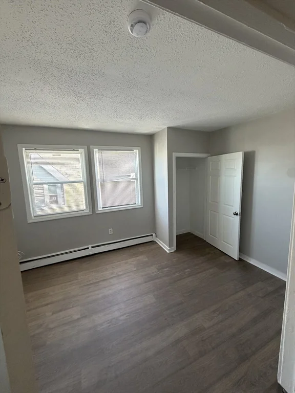 6 bed, 2 bath apartment for rent at 44 High Rock St Unit 2, Lynn — photo 9 of 12