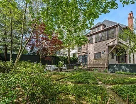 5 bed, 2 bath apartment for rent at 44 High St, Brookline Village — photo 23 of 28
