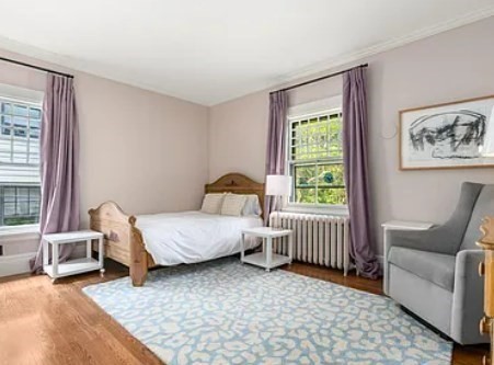 5 bed, 2 bath apartment for rent at 44 High St, Brookline Village — photo 16 of 28