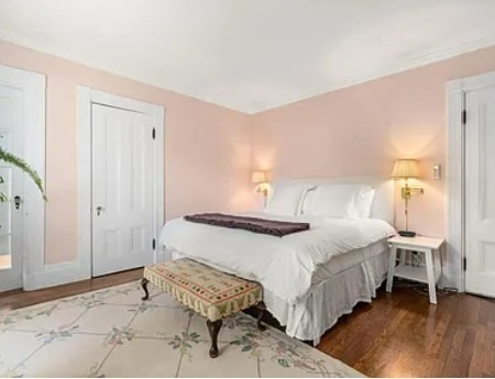 5 bed, 2 bath apartment for rent at 44 High St, Brookline Village — photo 12 of 28