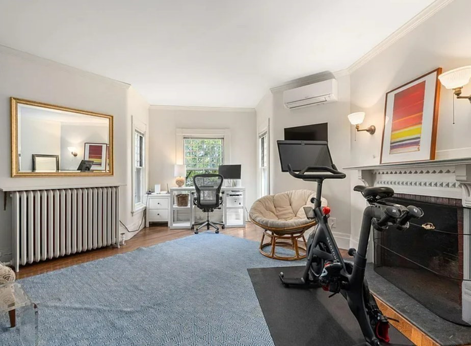 5 bed, 2 bath apartment for rent at 44 High St, Brookline Village — photo 14 of 28