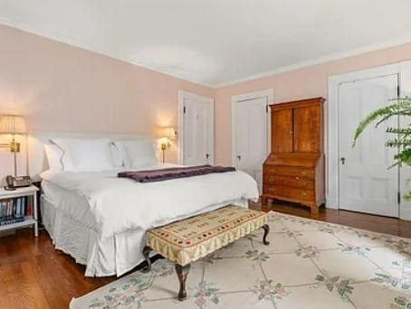 5 bed, 2 bath apartment for rent at 44 High St, Brookline Village — photo 13 of 28