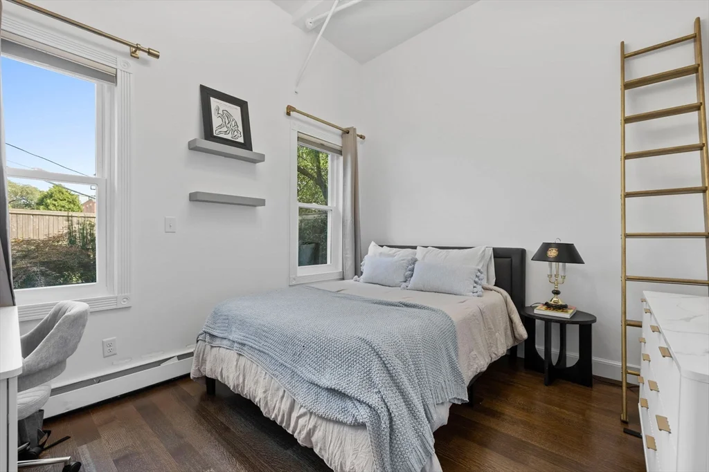 2 bed, 1 bath apartment for rent at 44 High St Unit 7, Charlestown — photo 22 of 36