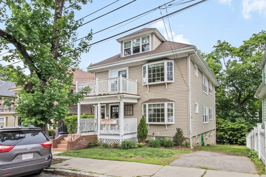 2 bed, 1 bath apartment for rent at 44 Hillsdale Street 1 Unit 1, Dorchester — photo 1 of 22