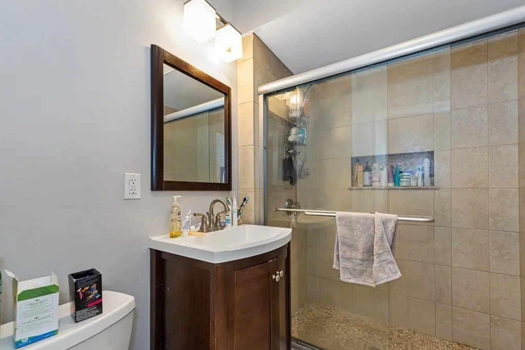 4 bed, 2 bath apartment for rent at 44 Hillside St Unit 1, Mission Hill — photo 2 of 30