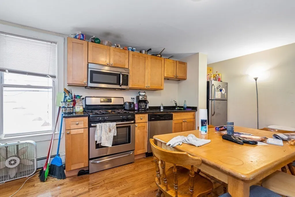 4 bed, 2 bath apartment for rent at 44 Hillside St Unit 1, Mission Hill — photo 13 of 30