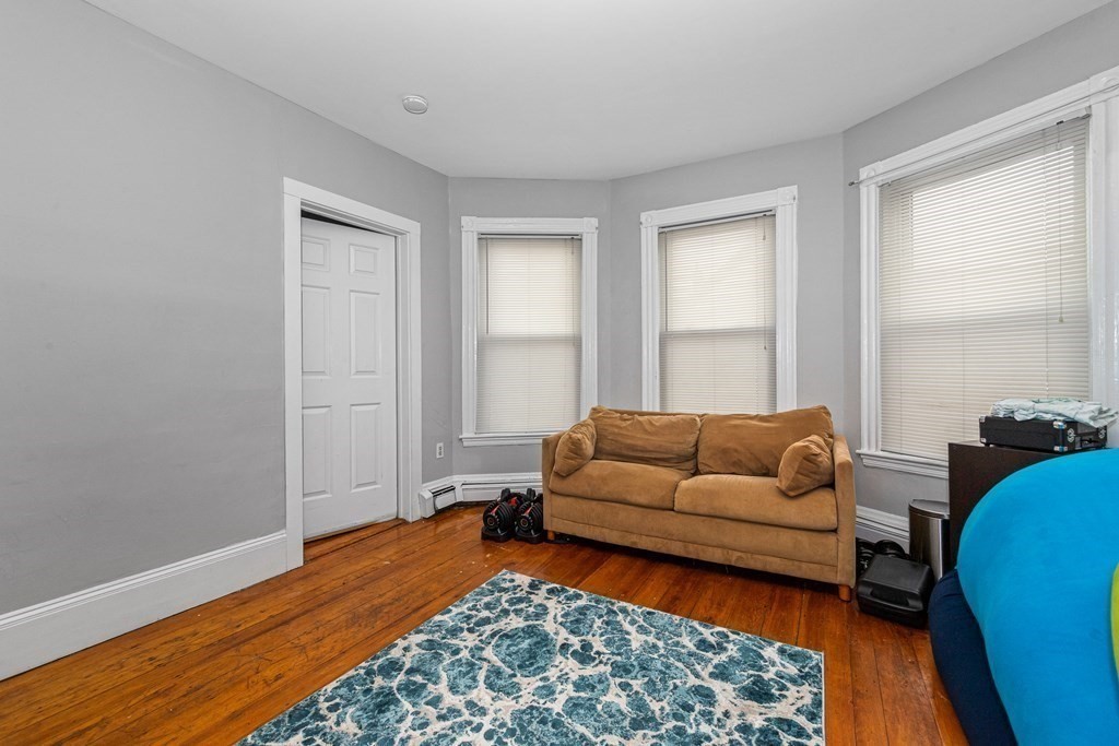 5 bed, 2 bath apartment for rent at 44 Hillside St Unit 2, Mission Hill — photo 9 of 30