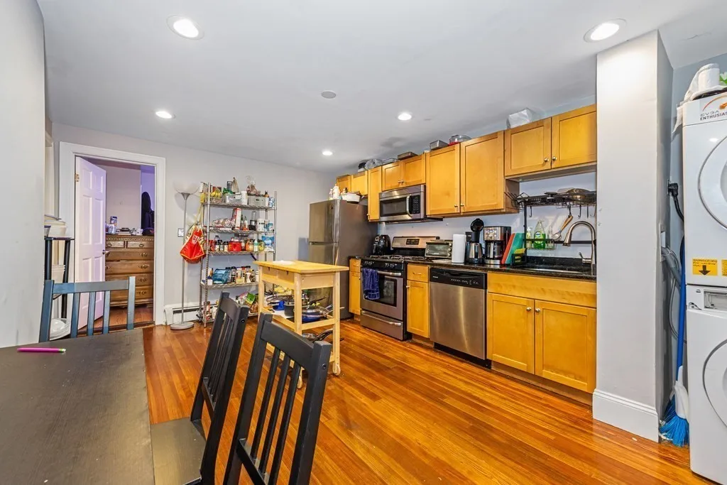 5 bed, 2 bath apartment for rent at 44 Hillside St Unit 3, Mission Hill — photo 47 of 60
