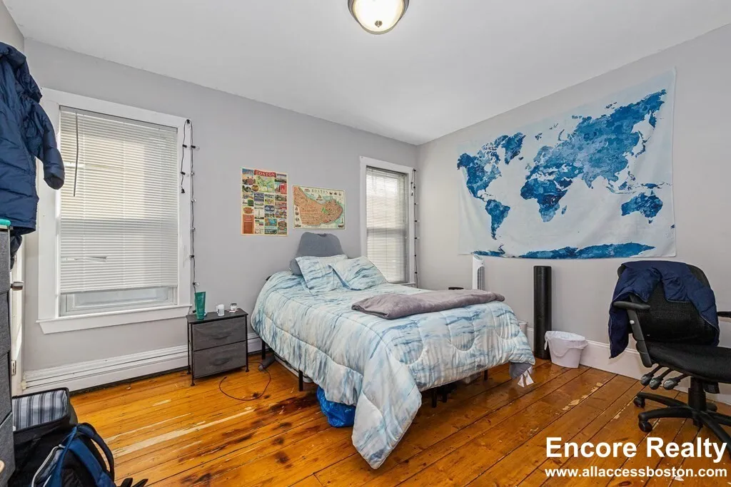 5 bed, 2 bath apartment for rent at 44 Hillside St Unit 3, Mission Hill — photo 22 of 60