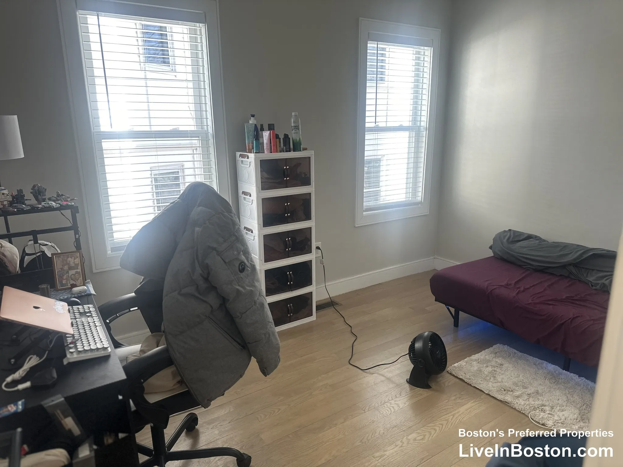 3 bed, 1 bath apartment for rent at 44 Iffley Rd Unit 1, Jamaica Plain — photo 6 of 9