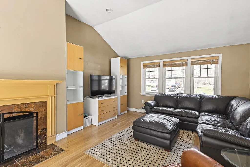 4 bed, 3 bath apartment for rent at 44 Jodie Rd, Framingham — photo 4 of 21