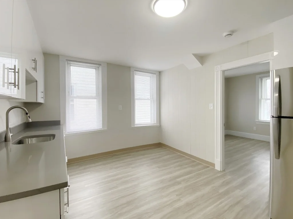 1 bed, 1 bath apartment for rent at 44 Jones Rd Unit 5, Revere — photo 7 of 11