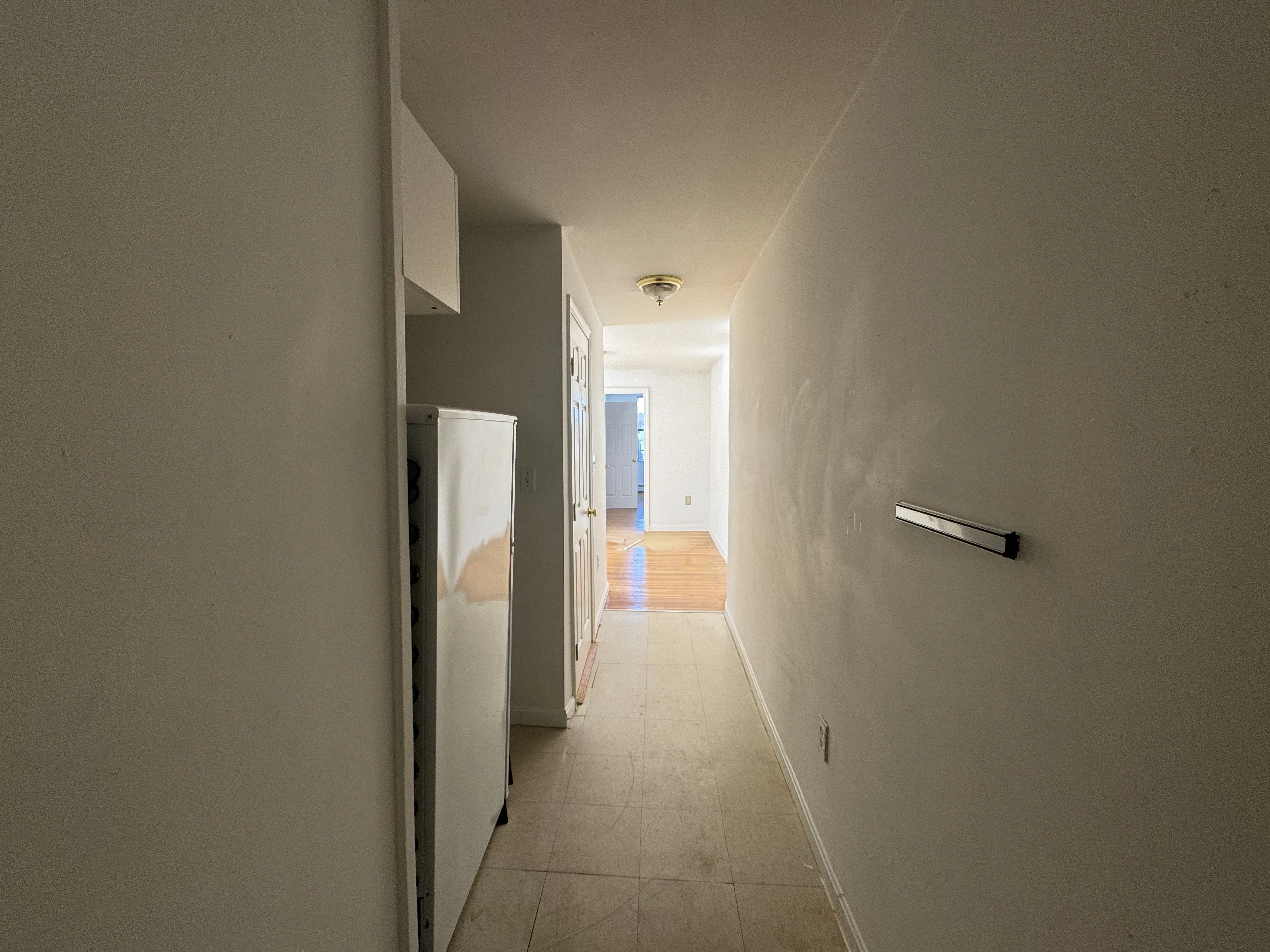 2 bed, 1 bath apartment for rent at 44 Joy St Unit 10, Beacon Hill — photo 7 of 8
