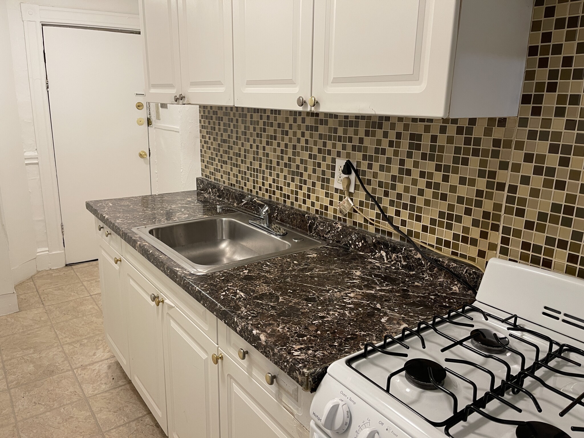 2 bed, 1 bath apartment for rent at 44 Joy St Unit 4, Beacon Hill