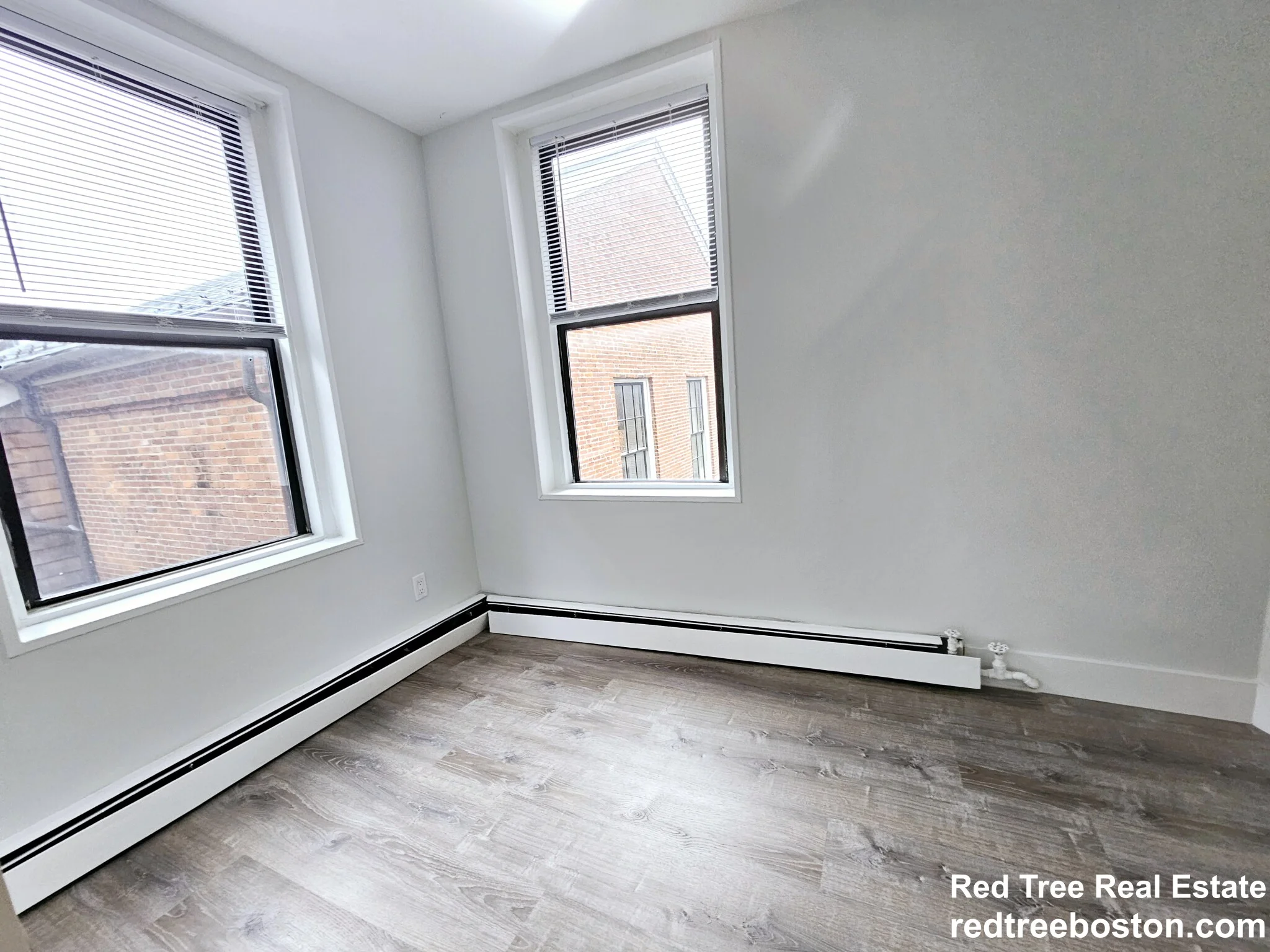 2 bed, 1 bath apartment for rent at 44 Joy St Unit 4, Beacon Hill — photo 5 of 8