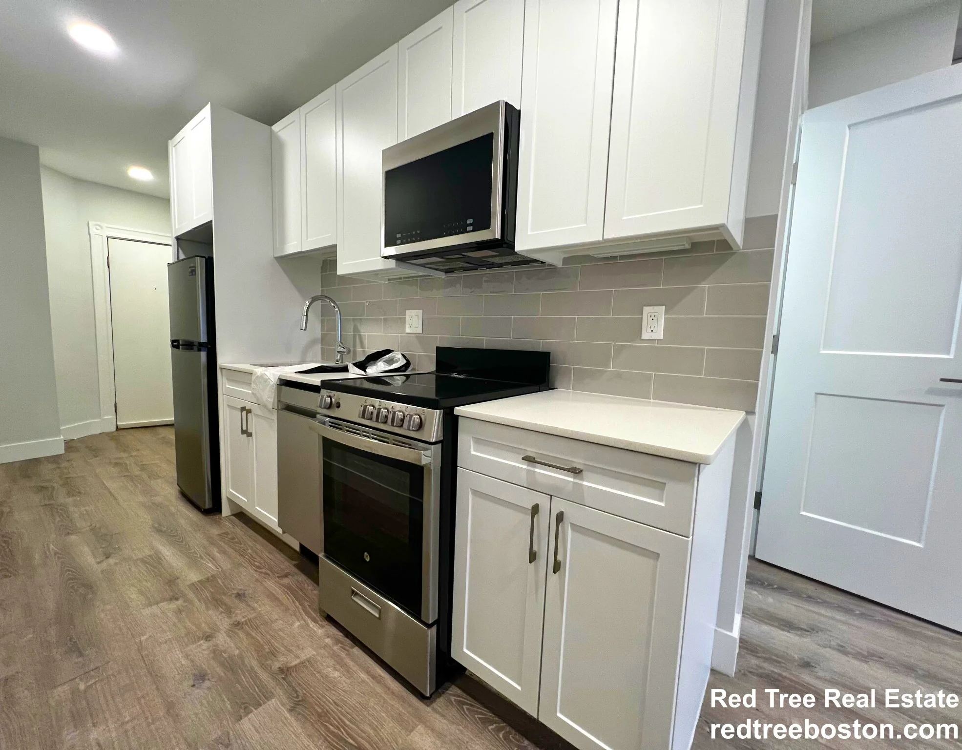 2 bed, 1 bath apartment for rent at 44 Joy St Unit 4A, Beacon Hill — photo 2 of 10