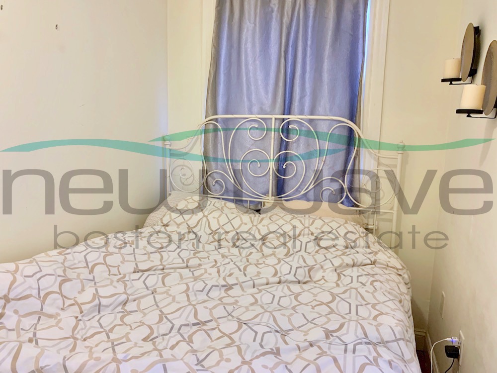 Studio bed, 1 bath apartment for rent at 44 Joy St Unit 5, Beacon Hill — photo 5 of 9