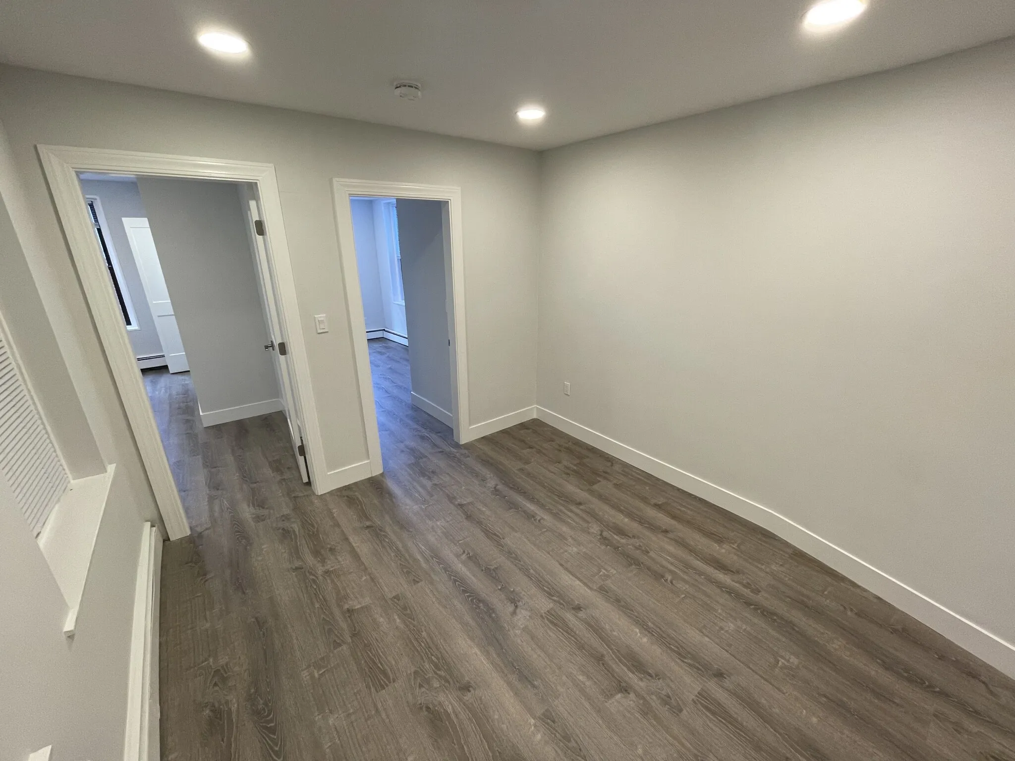 2 bed, 1 bath apartment for rent at 44 Joy St Unit 6, Beacon Hill — photo 4 of 11