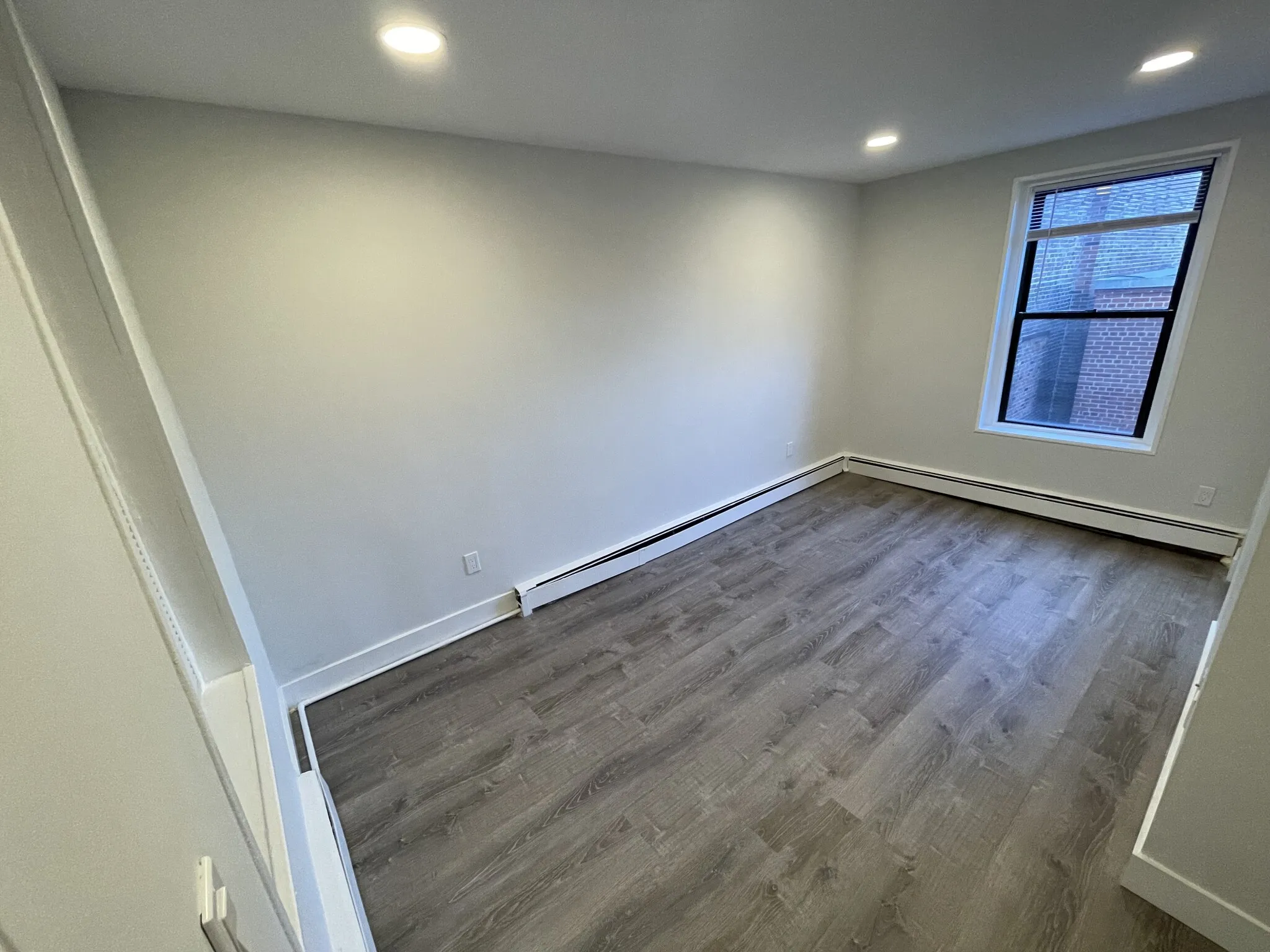 2 bed, 1 bath apartment for rent at 44 Joy St Unit 6, Beacon Hill — photo 5 of 11