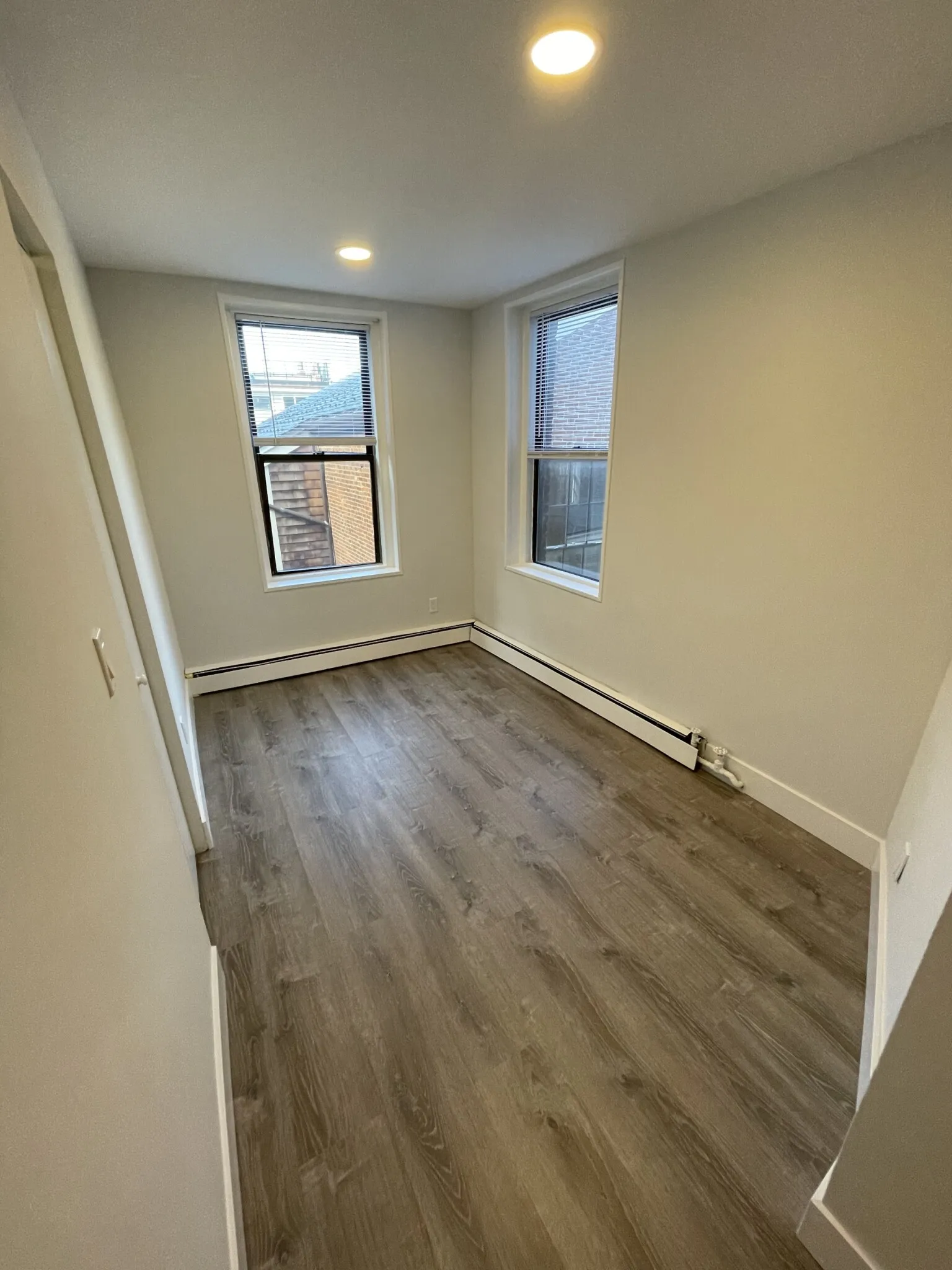 2 bed, 1 bath apartment for rent at 44 Joy St Unit 6, Beacon Hill — photo 9 of 11