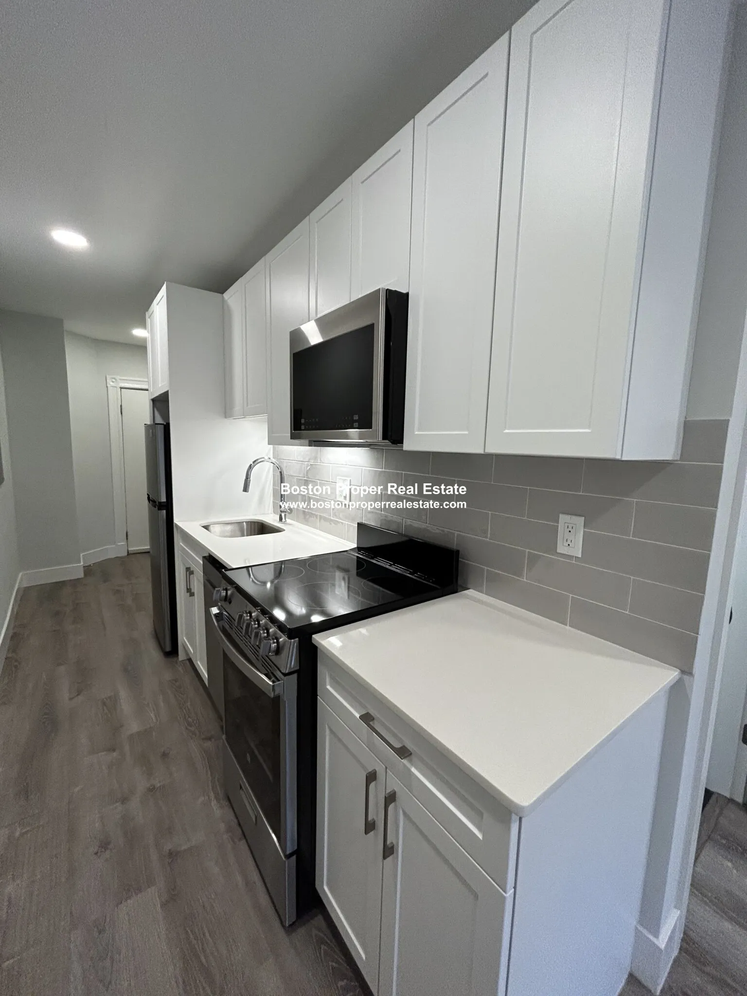 2 bed, 1 bath apartment for rent at 44 Joy St Unit 6A, Beacon Hill — photo 3 of 15