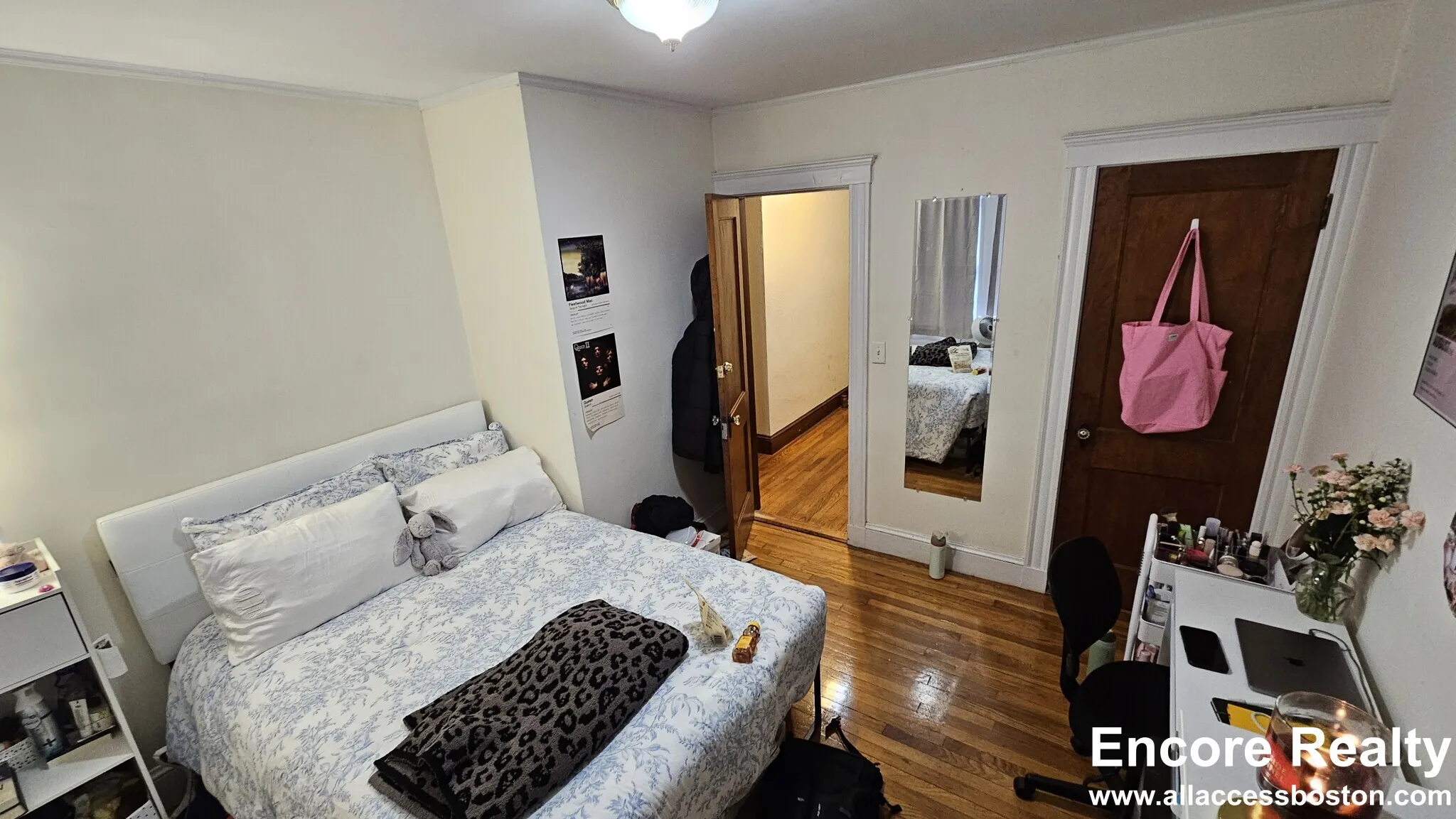 4 bed, 2 bath apartment for rent at 44 Kirkwood Rd Unit 0, Brighton — photo 7 of 32