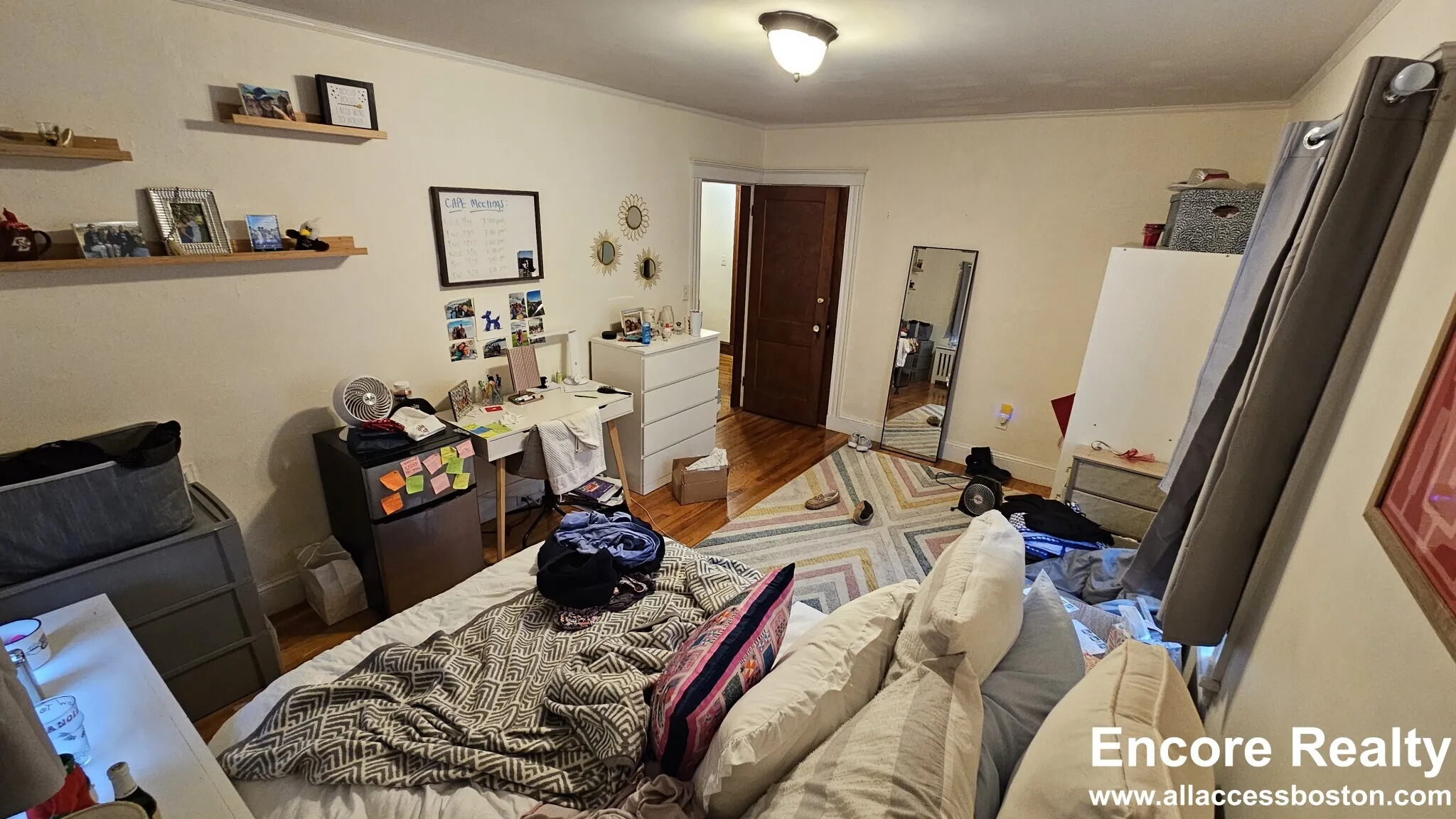 4 bed, 2 bath apartment for rent at 44 Kirkwood Rd Unit 1a, Brighton — photo 9 of 15