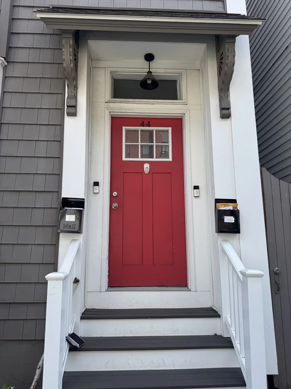 1 bed, 1 bath apartment for rent at 44 L St Unit 1, South Boston — photo 3 of 12