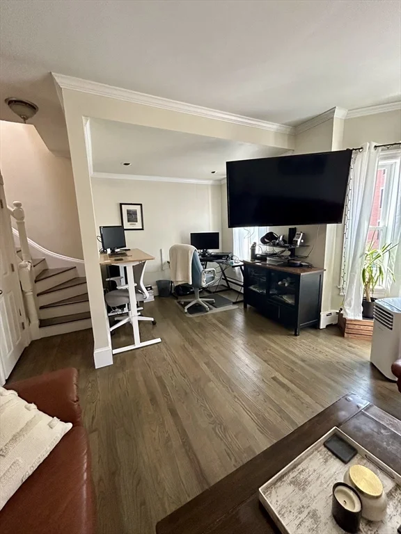 3 bed, 2 bath apartment for rent at 44 L St Unit 2, South Boston — photo 3 of 29