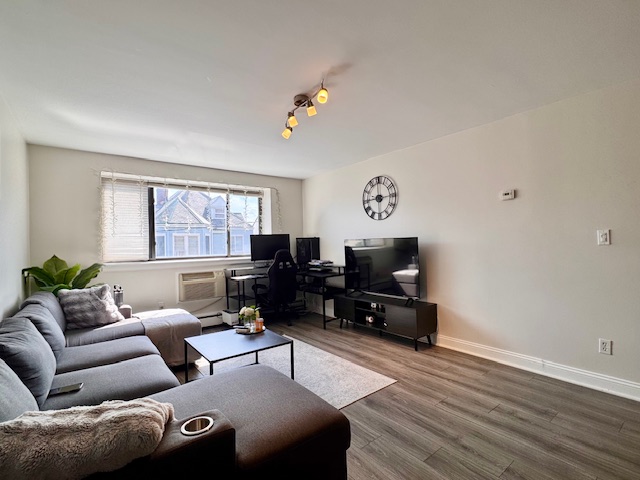 1 bed, 1 bath apartment for rent at 44 Lafayette Ave Unit 104, Chelsea — photo 4 of 16