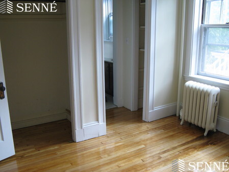 2.5 bed, 2 bath apartment for rent at 44 Langdon St Unit 9, Neighborhood Nine — photo 5 of 8