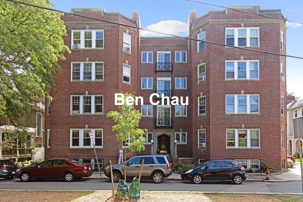 2.5 bed, 2 bath apartment for rent at 44 Langdon St Unit 9B, Neighborhood Nine — photo 9 of 10
