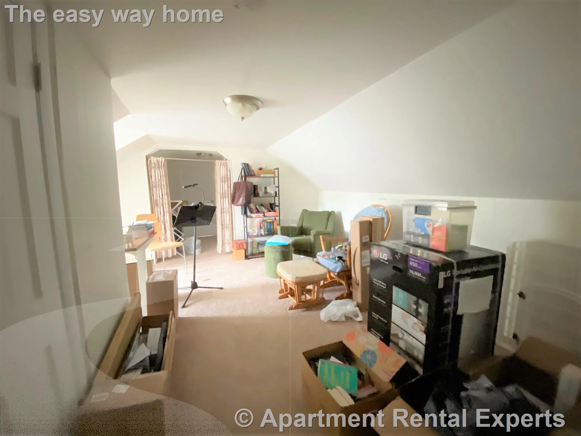 3 bed, 1 bath apartment for rent at 44 Lincoln St, Inman Square — photo 11 of 12