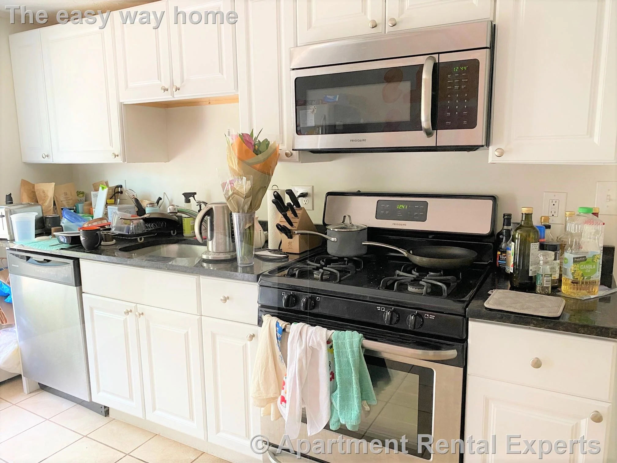 3 bed, 1 bath apartment for rent at 44 Lincoln St, Inman Square — photo 2 of 12