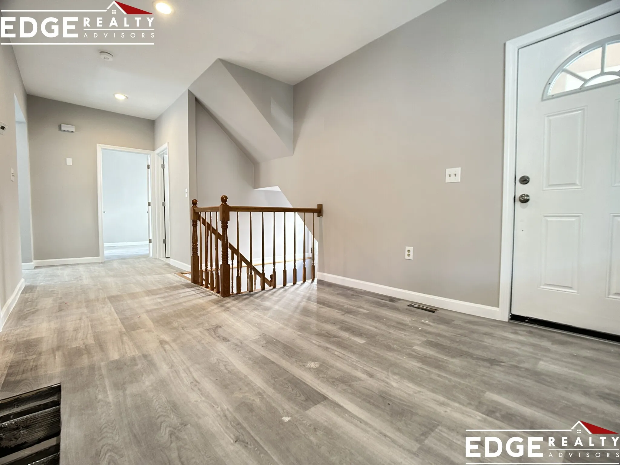 5 bed, 2 bath apartment for rent at 44 Long Ave Unit 1, Brighton — photo 3 of 15