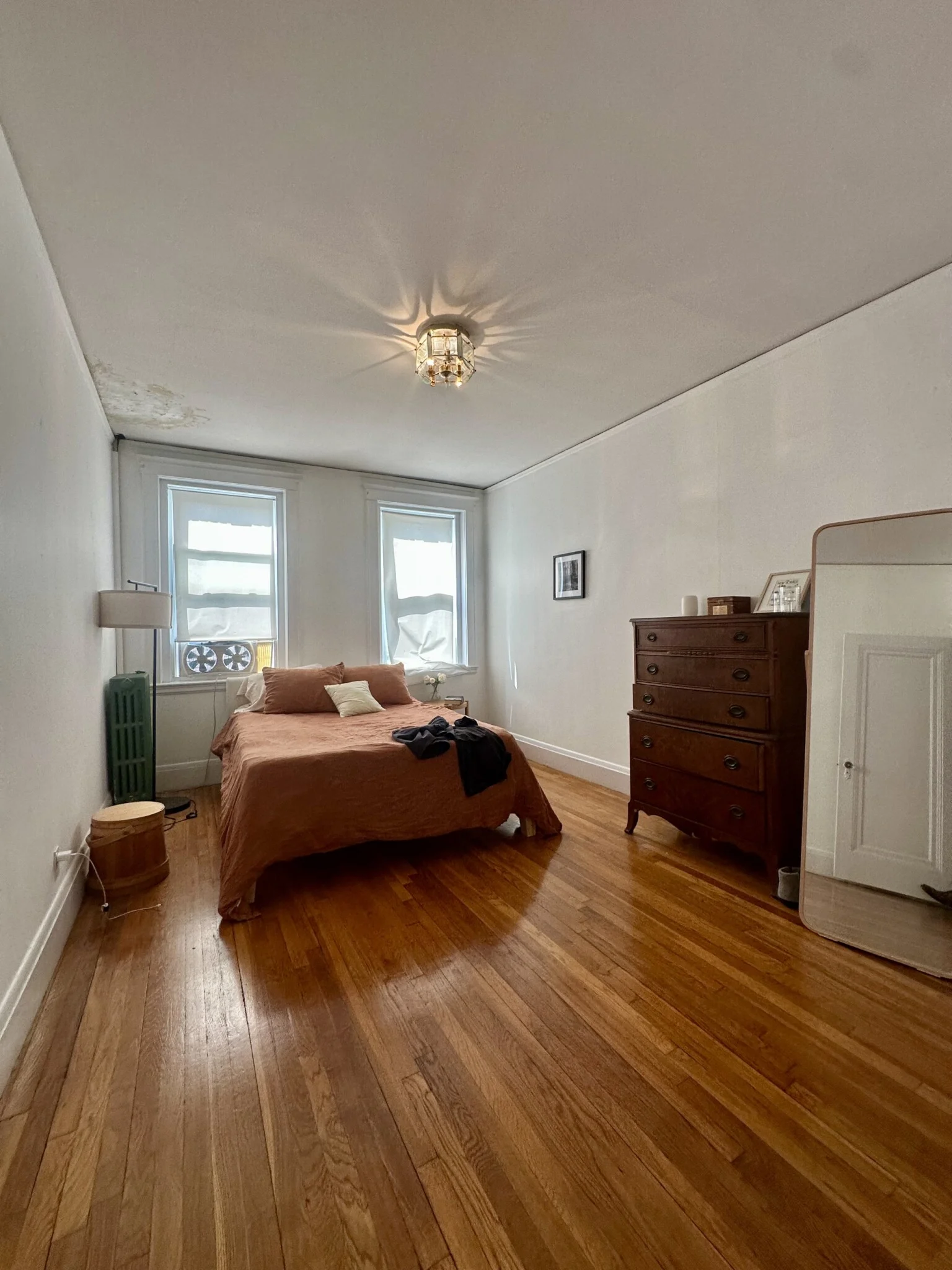 2 bed, 1 bath apartment for rent at 44 Longwood Ave Unit 3, Coolidge Corner — photo 17 of 21