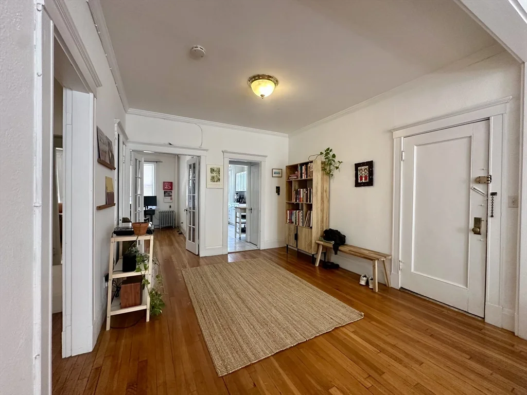 2 bed, 1 bath apartment for rent at 44 Longwood Ave Unit 3, Coolidge Corner — photo 6 of 12