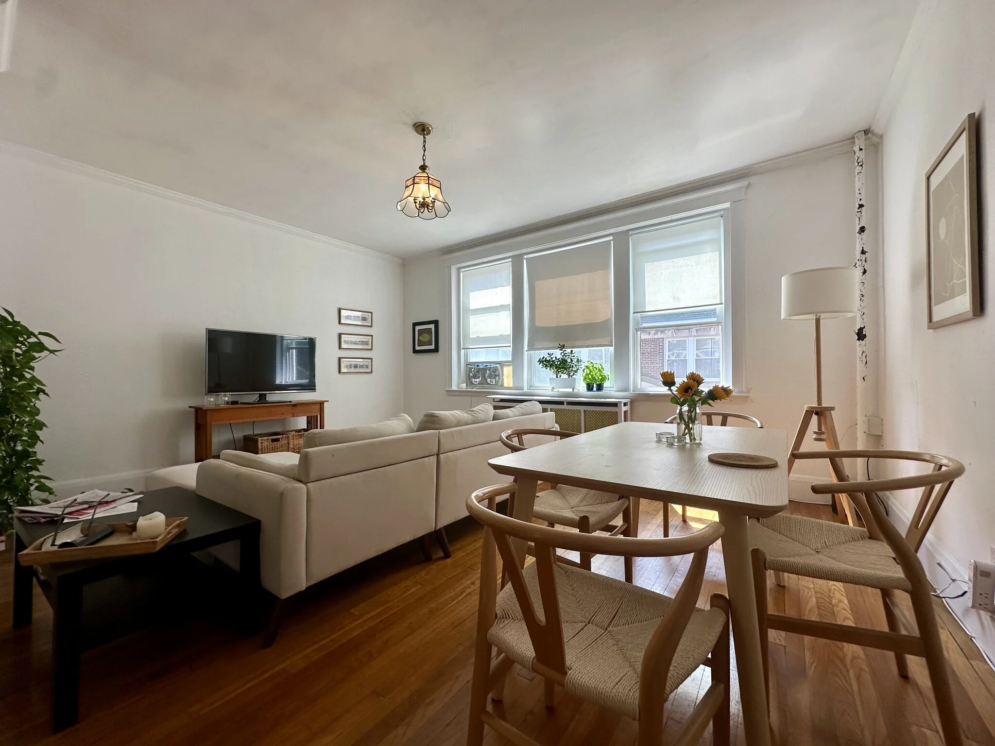 2 bed, 1 bath apartment for rent at 44 Longwood Ave Unit 3, Coolidge Corner