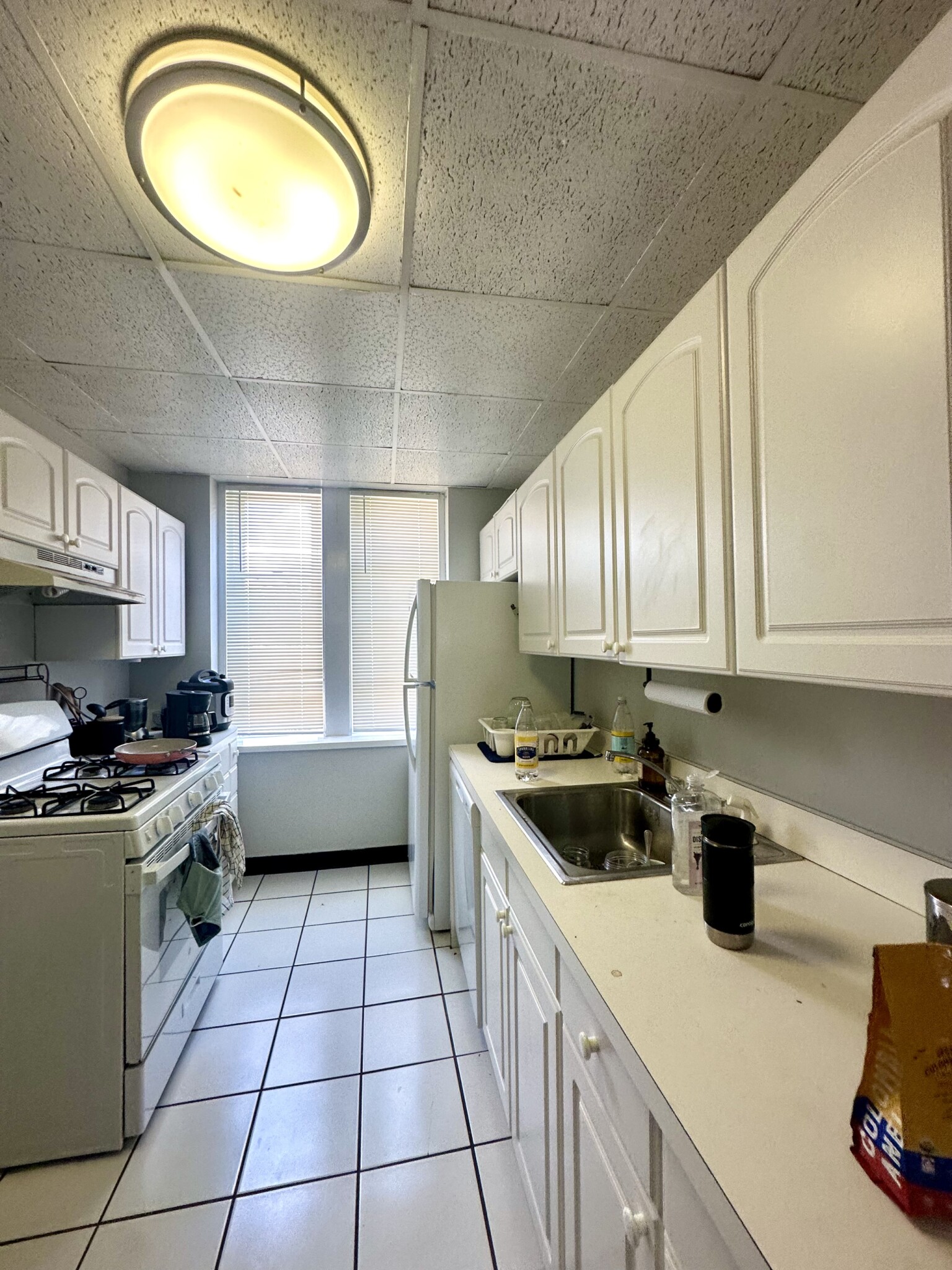 2 bed, 1 bath apartment for rent at 44 Longwood Ave Unit 6, Coolidge Corner — photo 18 of 21