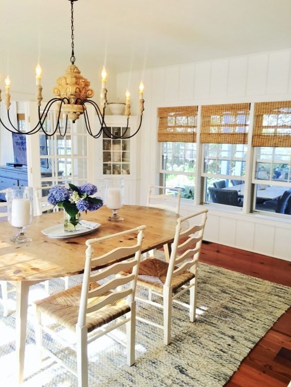 5 bed, 4+ bath apartment for rent at 44 Main St, Siasconset — photo 4 of 32