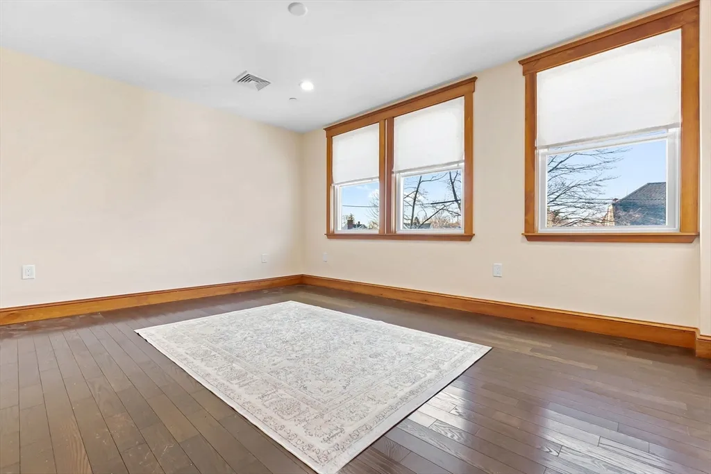 1 bed, 1 bath apartment for rent at 44 Maple St Unit 10, Danvers Center — photo 12 of 15
